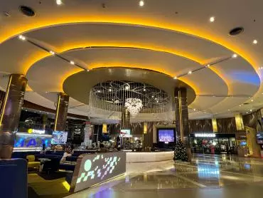 หลืบฝ้าโถงกลาง Paragon Cineplex @ Paragon Cineplex